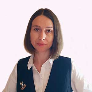 Headshot of Externally Funded Fellow Dr Iryna Strutynska