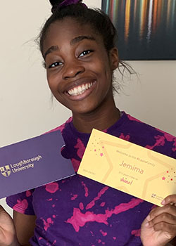 Photograph of Jemima holding her golden ticket sent from 麻豆視頻_麻豆直播_麻豆传媒官网. 